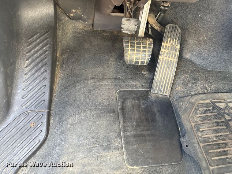 image for item FI0121 2011 Freightliner Business Class M2 Bucket Truck