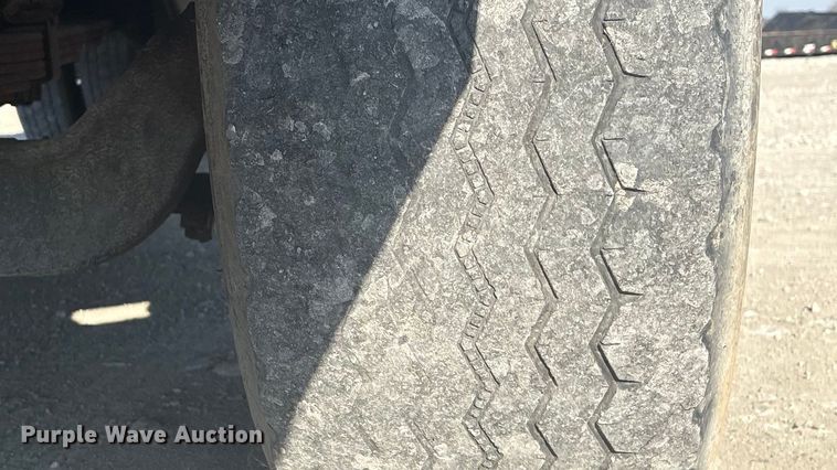 image for item FI0121 2011 Freightliner Business Class M2 Bucket Truck