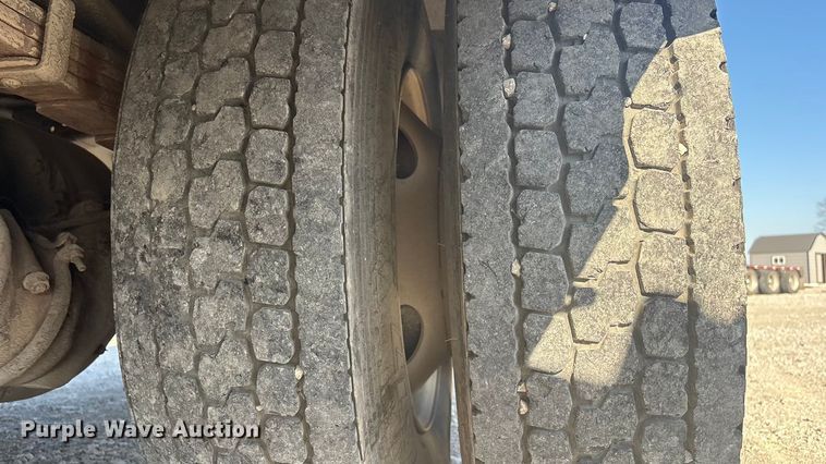 image for item FI0121 2011 Freightliner Business Class M2 Bucket Truck