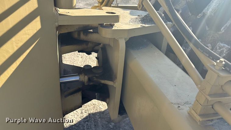 image for item FI0122 Ingersoll Rand SPF-48 Single Drum Roller