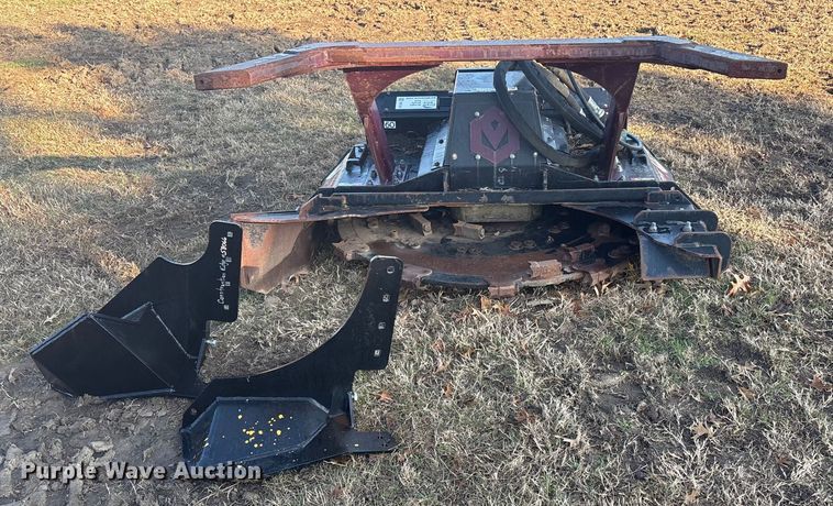 image for item FI0124 Virnig TDM V70 skid steer brush mower