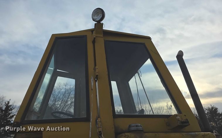 image for item FI0744 1970 Caterpillar 920 wheel loader