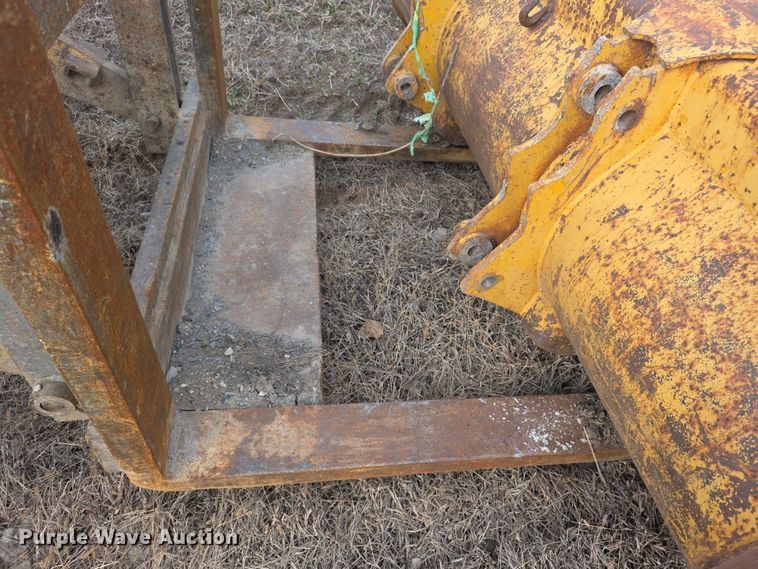 image for item FI0744 1970 Caterpillar 920 wheel loader