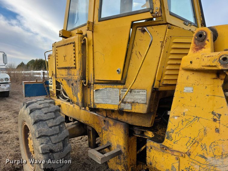 image for item FI0744 1970 Caterpillar 920 wheel loader