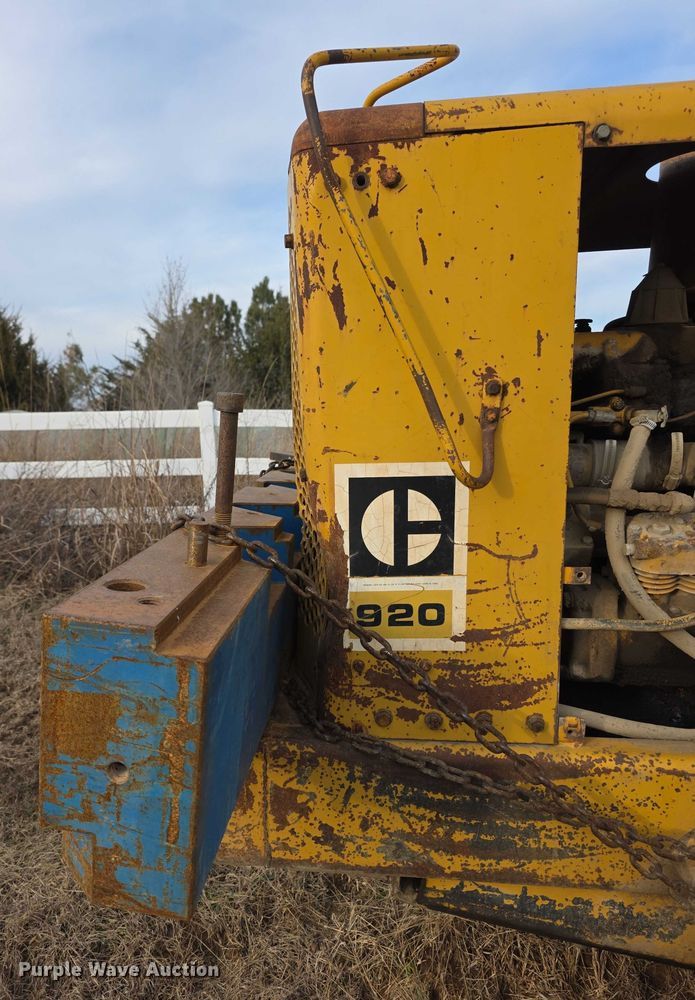 image for item FI0744 1970 Caterpillar 920 wheel loader