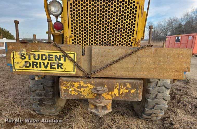 image for item FI0744 1970 Caterpillar 920 wheel loader