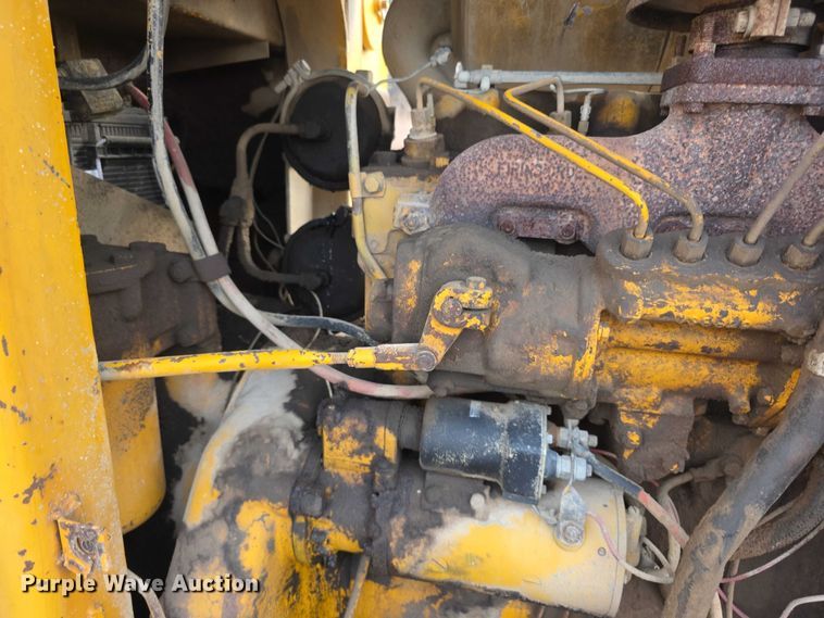 image for item FI0744 1970 Caterpillar 920 wheel loader