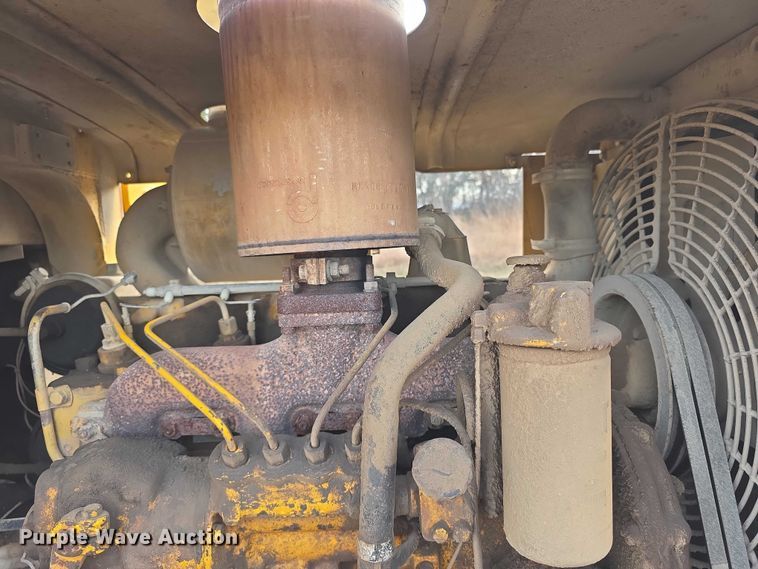 image for item FI0744 1970 Caterpillar 920 wheel loader