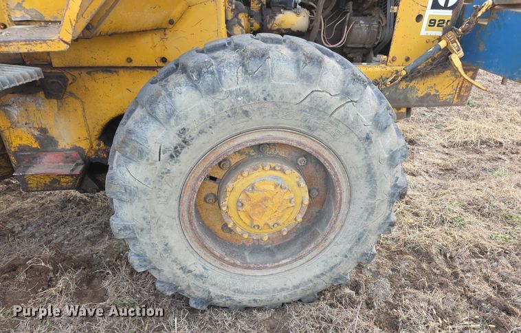 image for item FI0744 1970 Caterpillar 920 wheel loader