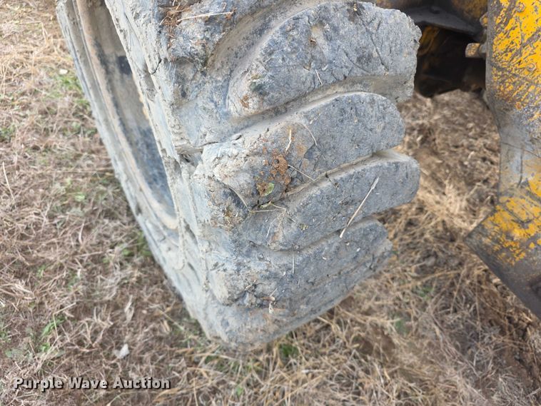 image for item FI0744 1970 Caterpillar 920 wheel loader