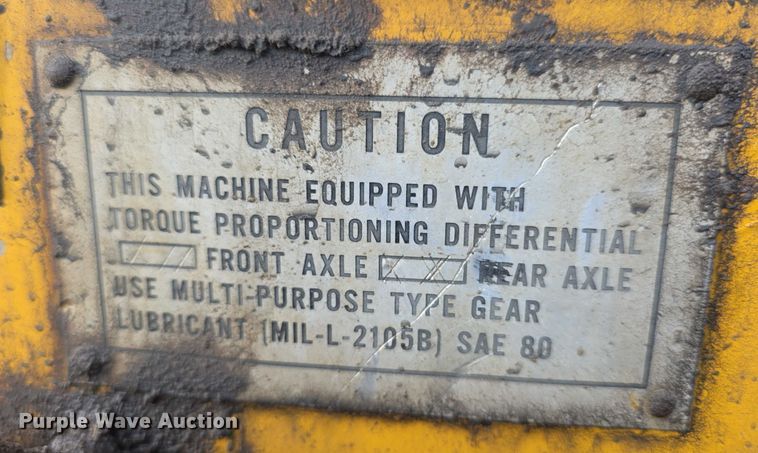 image for item FI0744 1970 Caterpillar 920 wheel loader