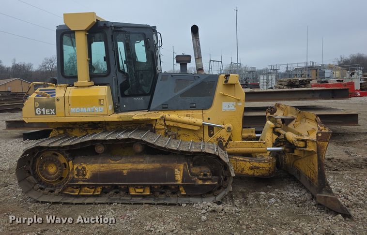 image for item FI0746 Komatsu D61EX dozer