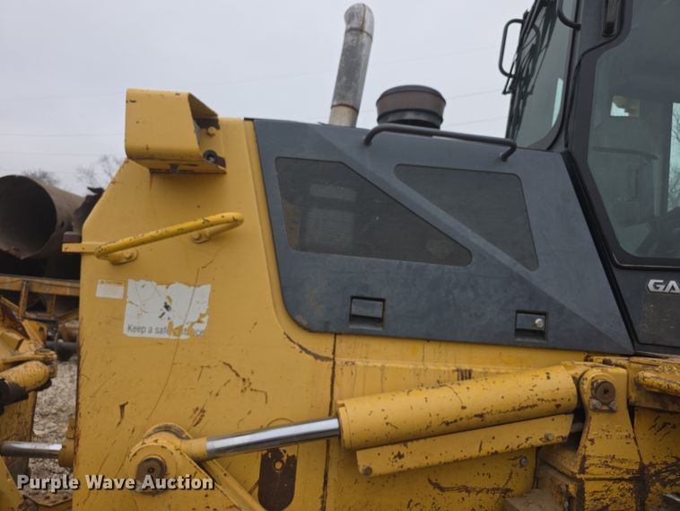image for item FI0746 Komatsu D61EX dozer