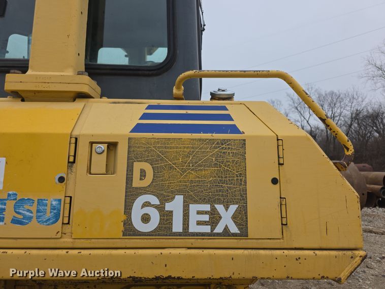 image for item FI0746 Komatsu D61EX dozer
