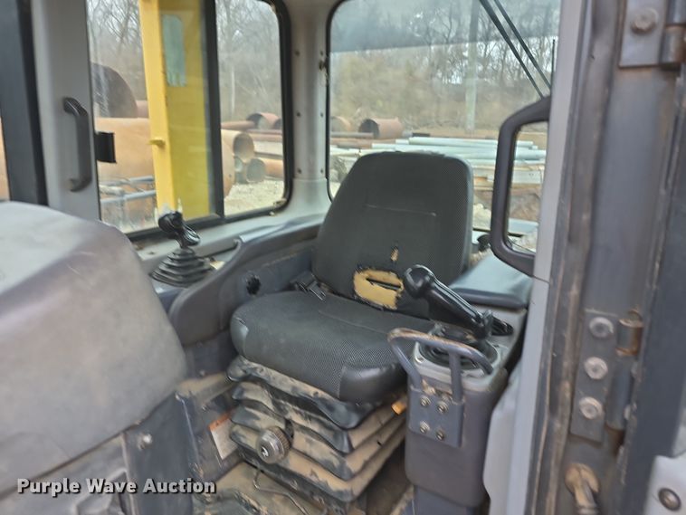 image for item FI0746 Komatsu D61EX dozer