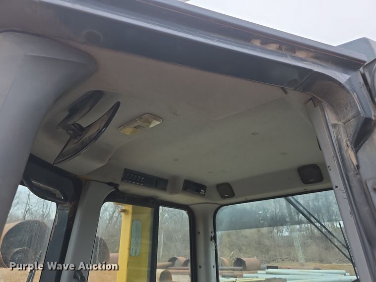 image for item FI0746 Komatsu D61EX dozer