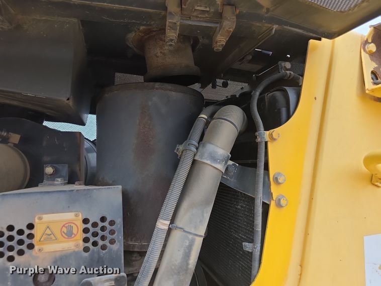 image for item FI0746 Komatsu D61EX dozer