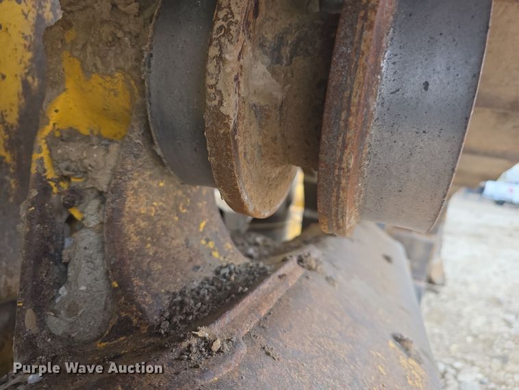 image for item FI0746 Komatsu D61EX dozer