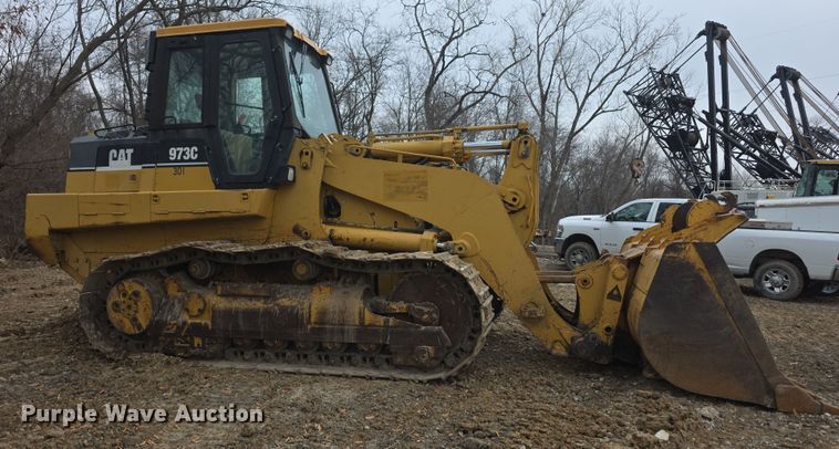 image for item FI0747 2003 Caterpillar 973C track loader