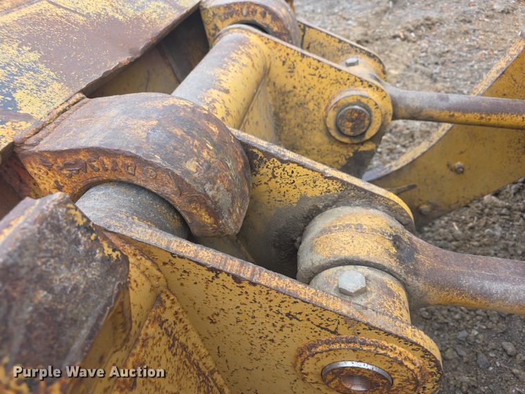 image for item FI0747 2003 Caterpillar 973C track loader