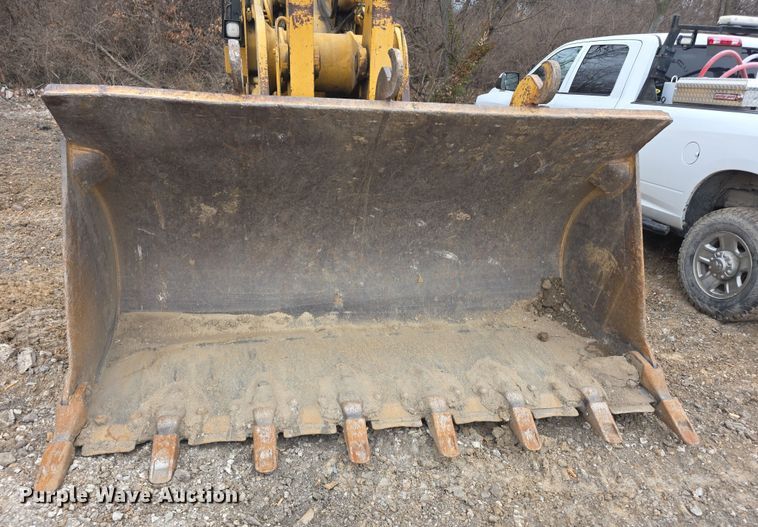 image for item FI0747 2003 Caterpillar 973C track loader