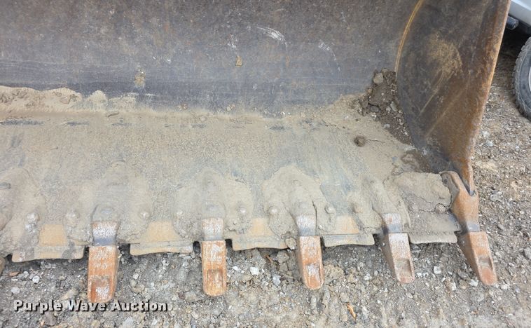 image for item FI0747 2003 Caterpillar 973C track loader