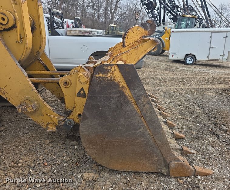 image for item FI0747 2003 Caterpillar 973C track loader