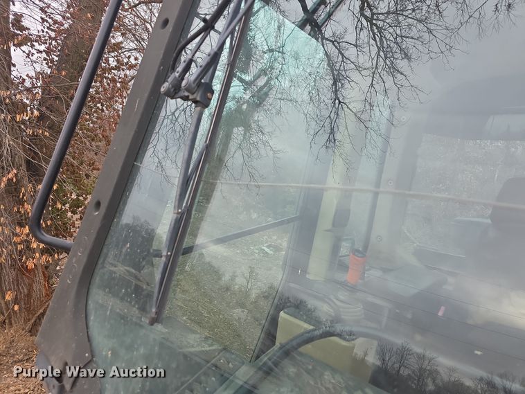 image for item FI0747 2003 Caterpillar 973C track loader