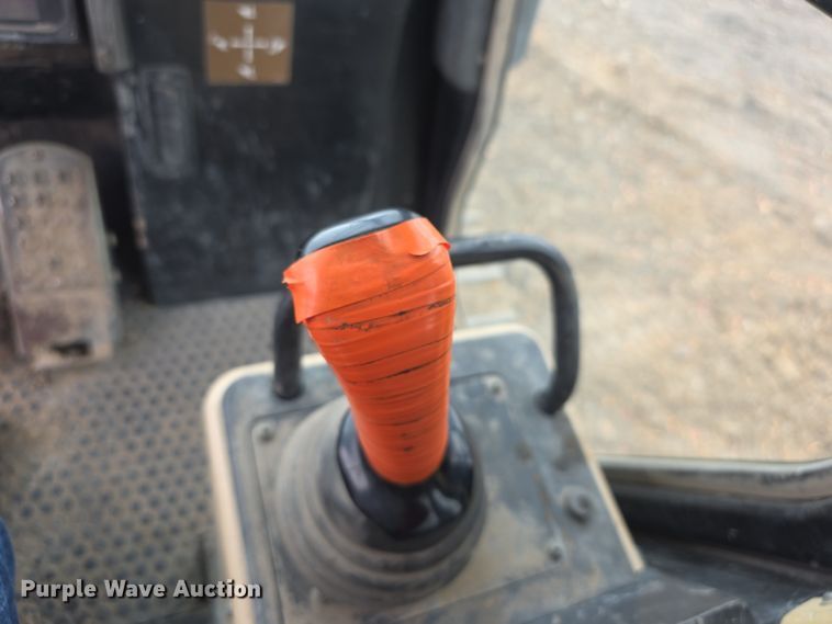 image for item FI0747 2003 Caterpillar 973C track loader