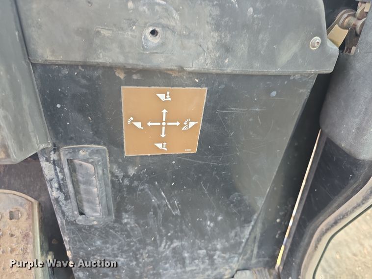 image for item FI0747 2003 Caterpillar 973C track loader