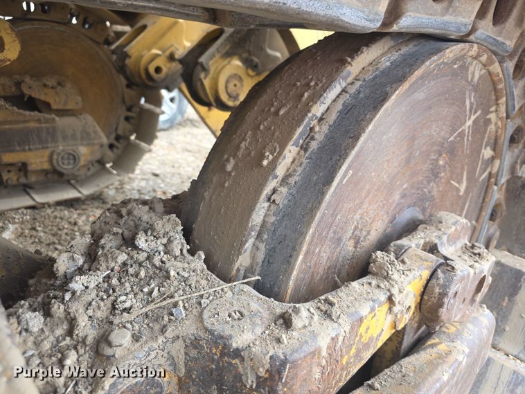 image for item FI0747 2003 Caterpillar 973C track loader