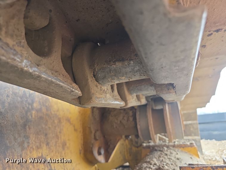 image for item FI0747 2003 Caterpillar 973C track loader