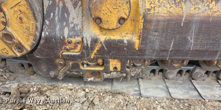 image for item FI0747 2003 Caterpillar 973C track loader