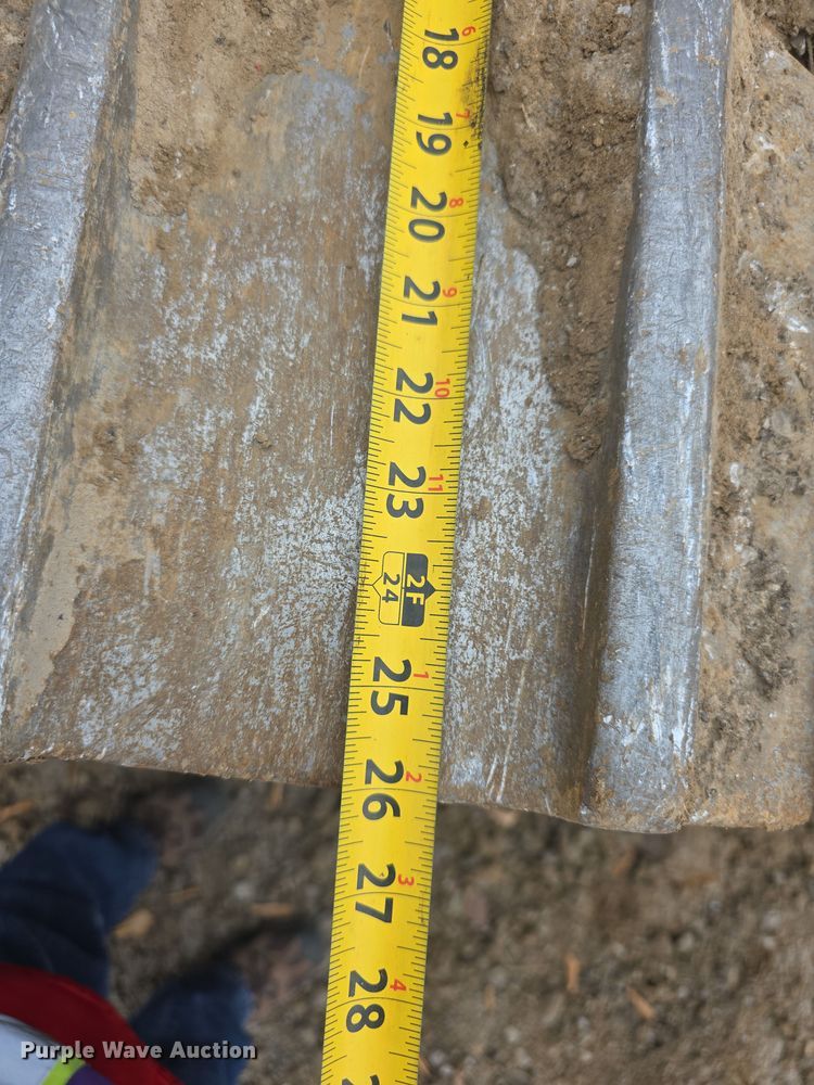 image for item FI0747 2003 Caterpillar 973C track loader