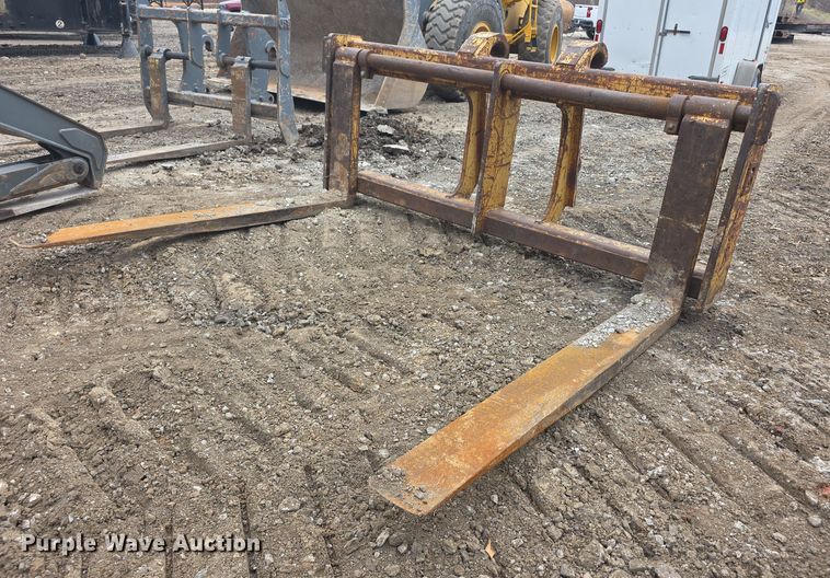 image for item FI0747 2003 Caterpillar 973C track loader