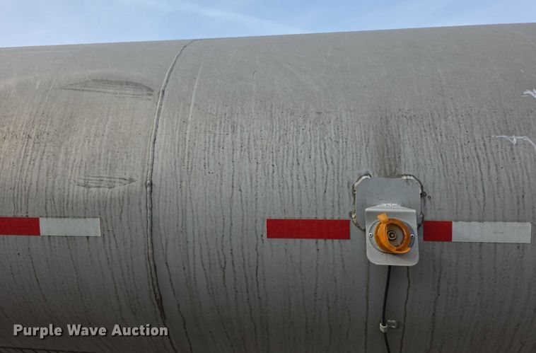 image for item FI0749 1975 Fruehauf TAGF2FSF tank trailer