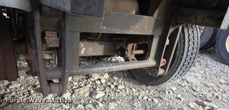 image for item FI0749 1975 Fruehauf TAGF2FSF tank trailer