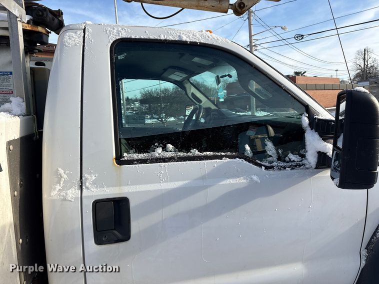 image for item FK1045 2015 Ford F450 utility / service truck