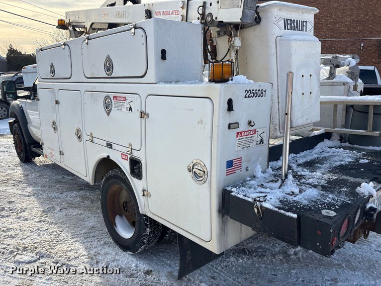 image for item FK1045 2015 Ford F450 utility / service truck