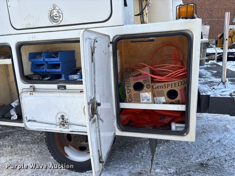 image for item FK1045 2015 Ford F450 utility / service truck