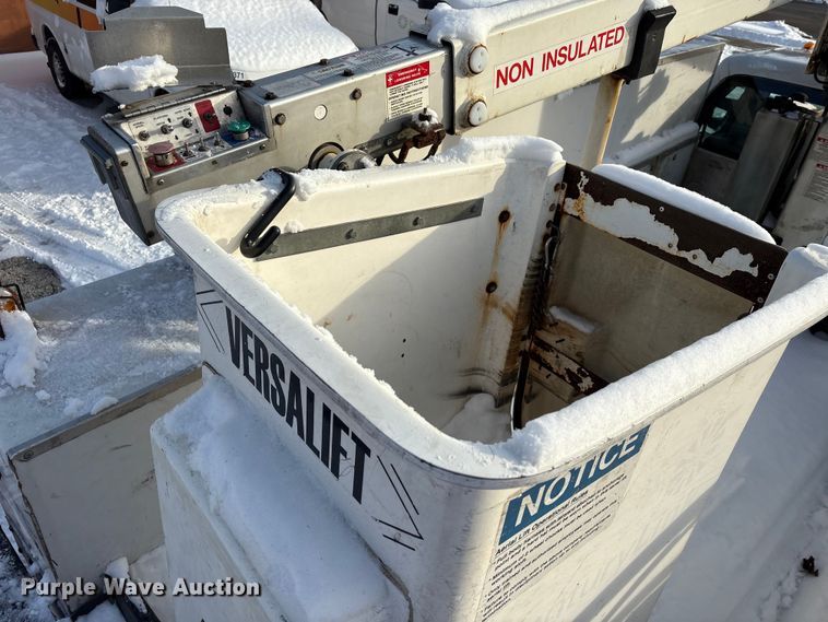 image for item FK1045 2015 Ford F450 utility / service truck