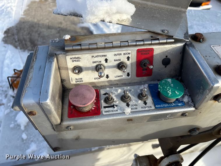 image for item FK1045 2015 Ford F450 utility / service truck