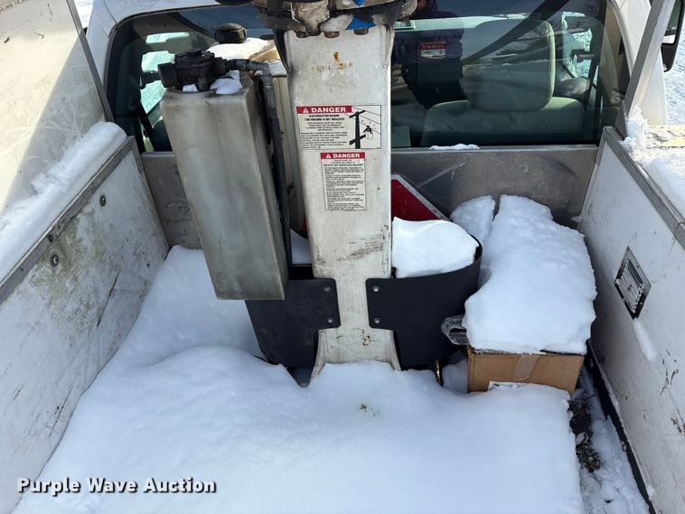 image for item FK1045 2015 Ford F450 utility / service truck