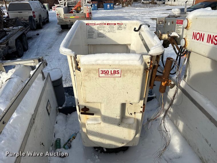 image for item FK1045 2015 Ford F450 utility / service truck