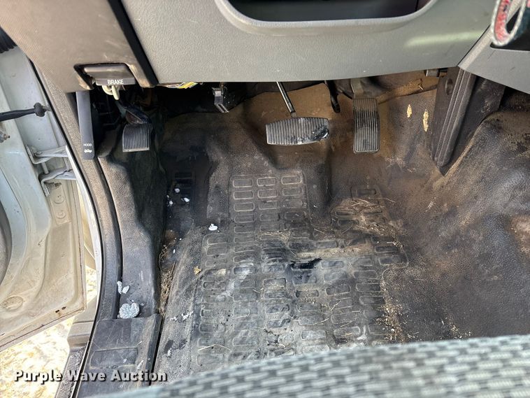 image for item FK1045 2015 Ford F450 utility / service truck