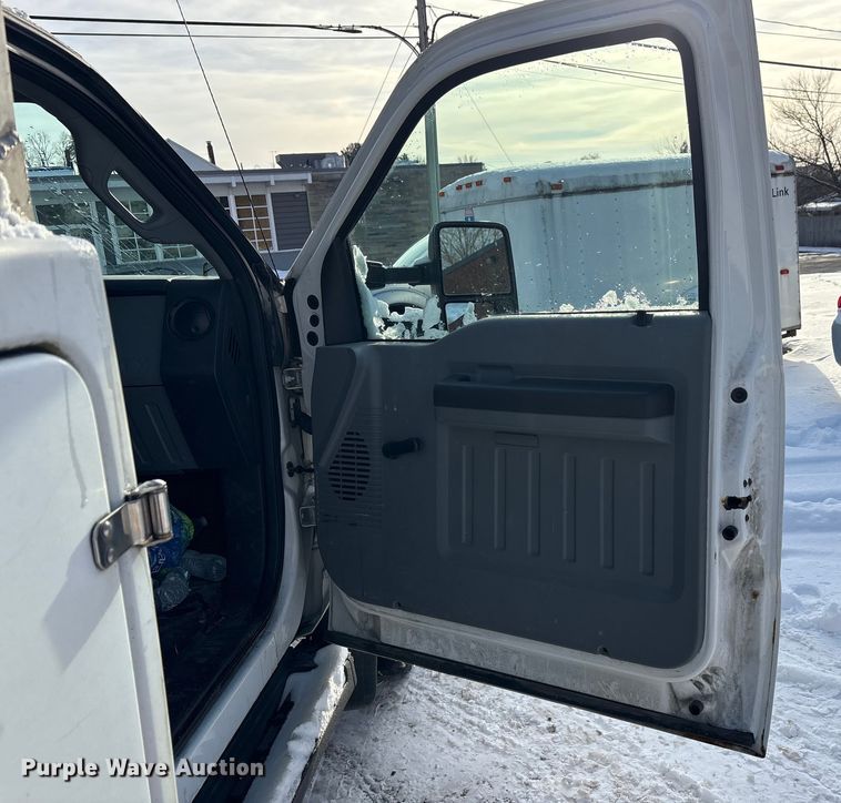 image for item FK1045 2015 Ford F450 utility / service truck