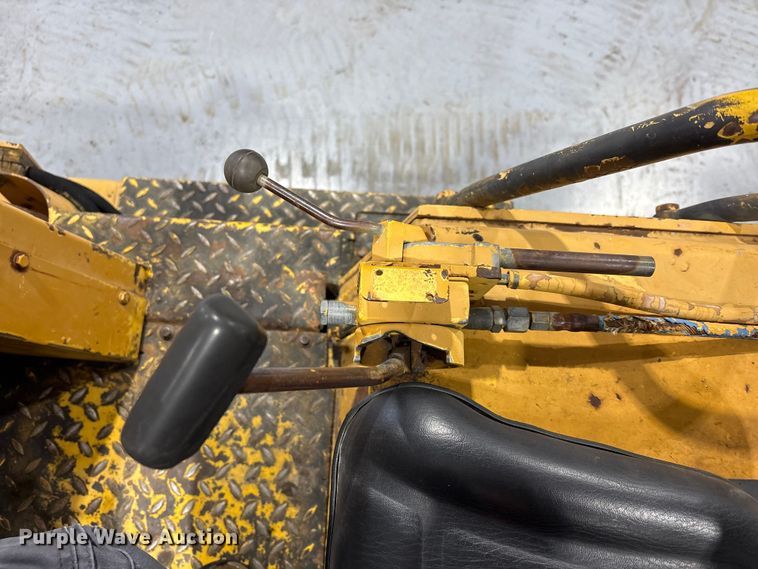 image for item FK1051 1988 Bomag BW4AS double drum vibratory roller