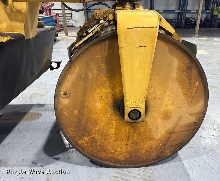image for item FK1052 Hyster C350B-D double drum vibratory roller