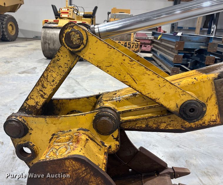 image for item FK1053 1996 Caterpillar 446B backhoe