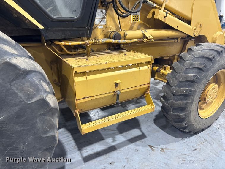 image for item FK1053 1996 Caterpillar 446B backhoe